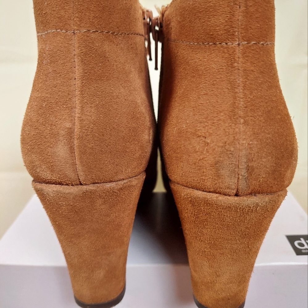 DV Wedge Bootie Size 7.5 - Picture 4 of 14